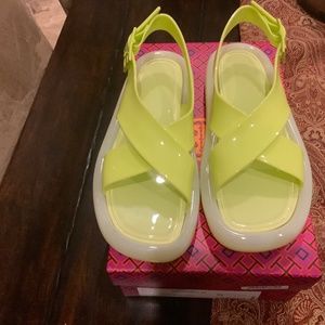 Tory Burch Women's Bubble Jelly Criss Cross Sandals in lime sherbert, size7,